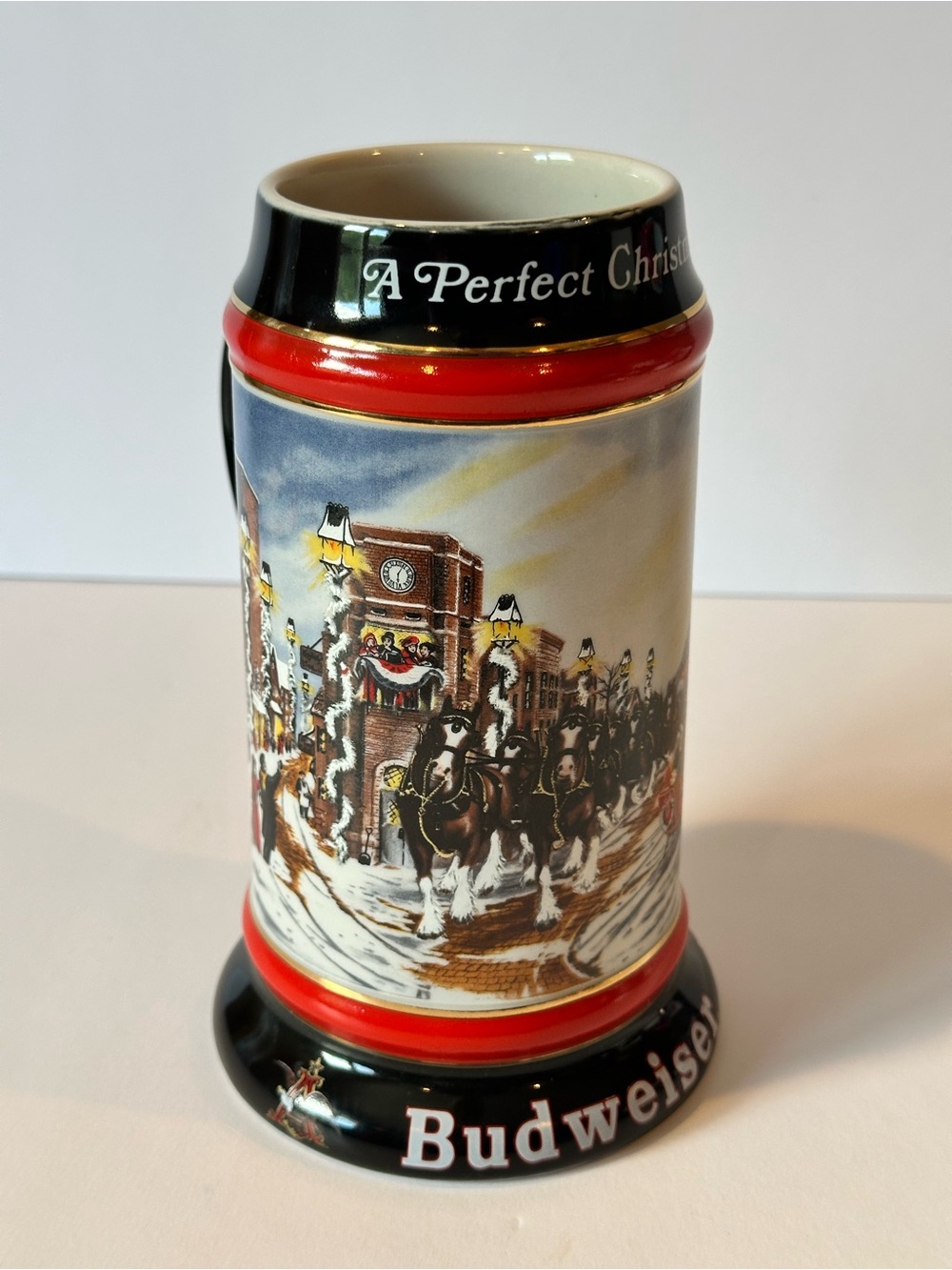 Vintage 1992 Budweiser Collector's Series Holiday Stein "A Perfect Christmas"